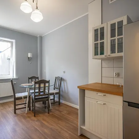 37 Centrum - Mieszkanie Dla 6 Osob * 格丁尼亚